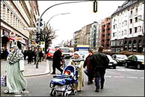 Мусульмане на берлинской улице.