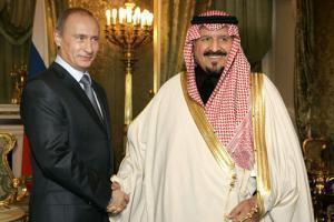 Владимир Путин и Султан Бен Абдель Азиз во время встречи в Кремле