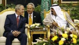 Джордж Буш и Абдулла бин Абдуль Азиз аль Сауд во время встречи в Эр-Рияде, 14 января 2008г., Фото Reuters