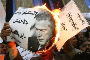 Каир: демонстрация против визита Буша.