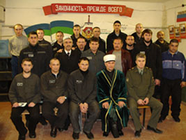 Валиахмет Гаязов на встрече с заключенными-мусульманами