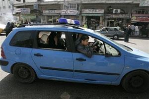 Полицейские автомобили ХАМАС стали в Газе бесплатным такси