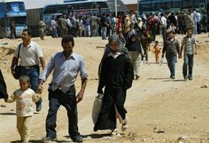 Палестинские беженцы на границе Сирии и Ирака