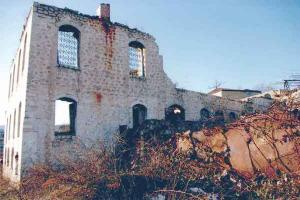 Руины азербайджанского города Шуша