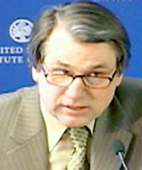 Стивен Калл, руководитель организации World Public Opinion