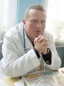 Игорь Постнов, простой школьный врач, тратит почти все свои деньги на антирекламу пива