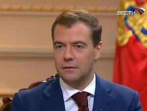Дмитрий Медведев развеял панические слухи о резком обрушении рубля