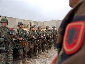 Албанские военные в Ираке
