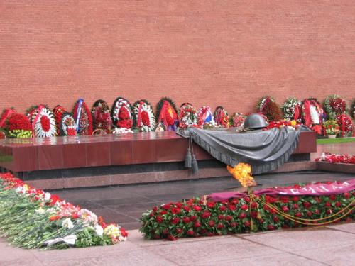 Могила неизвестного солдата в Москве