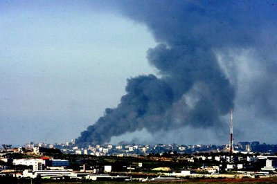 Израильская бомба разорвалась в жилых кварталах Газы