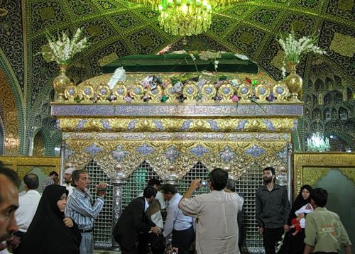 В одной из шиитских мечетей
