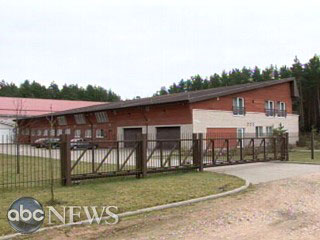 Тюрьма находилась недалеко от дач литовских чиновников, в 20 километрах от Вильнюса