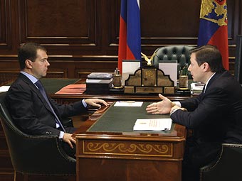 Дмитрий Медведев и Александр Хлопонин. Фото пресс-службы президента России