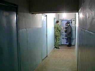 В отношении подозреваемых избрана мера пресечения в виде заключения под стражу