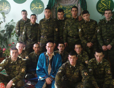 Имам г. Озерска Челябинской области  с военнослужащими мусульманами  Приволжско-Уральского военного округа