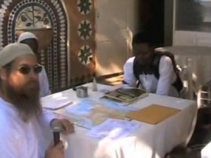 Омар Уэстон среди гаитянских мусульман