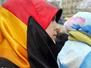 МВД не включило в повестку дня предстоящей Исламской конференции такие актуальные темы, как исламофобия и дискриминация, или запрет на ношение платков в школах