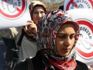 Турчанки борются за свои права