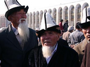 Киргизские аксакалы уже собирают подписи за вывод американцев из страны