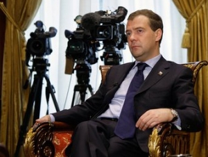 Дмитрий Медведев во время интервью газете «Афтенпостен». Фото с сайта президента России