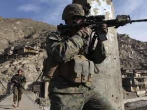 Латыши бравируют перед камерой в Афганистане