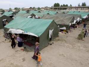 Лагерь узбекских беженцев