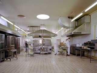 На тюремной кухне приготовили бутерброды из нехаляльного мяса