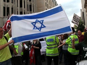 Демонстрация правых группировок в центре Лондона против ислама