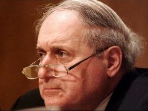 Карл Левин отличается милитаристской позицией и симпатиями к еврейскому государству