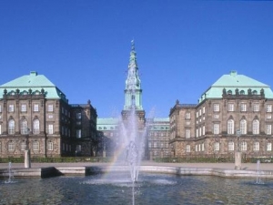 Здание парламента Дании