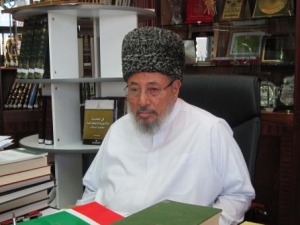 Председатель Международного совета мусульманских ученых, шейх Юсуф аль-Кардави вынес фетву против убийства гражданских лиц