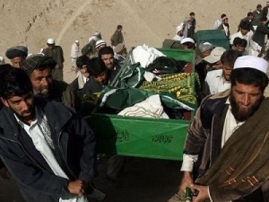 Похороны погибшей афганской семьи