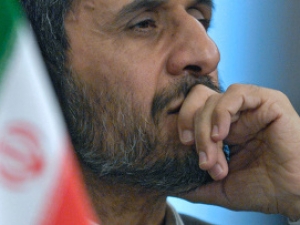 Иранские власти считают, что санкциями изолировать страну не удастся