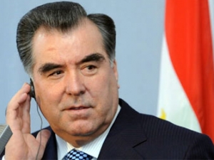 В понедельник президент Таджикистана провел встречу с замминистра иностранных дел Саудовской Аравии