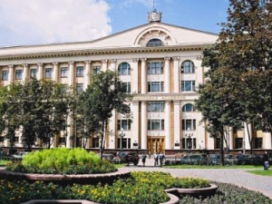 Здание Финансового Университета при Правительстве РФ