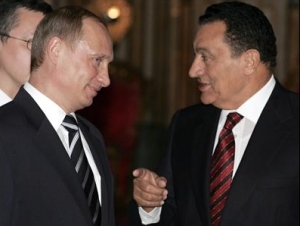Владимир Путин и Хосни Мубарак (архив IN)