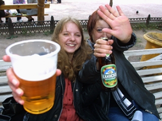 Будут запрещены торговля и распитие алкогольных напитков, включая шампанское и пиво