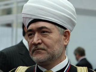 Российская ассоциация исламского согласия предлагает приостановить деятельность Совета муфтиев России