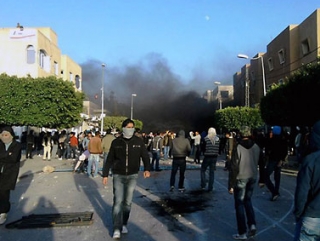 Волнения усугубились в городе Мензель-Бузаян