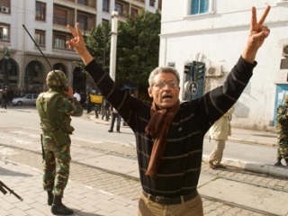 В ближайшее время народная революция из Туниса может распространиться, в первую очередь, на Египет