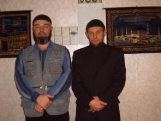 Справа налево: Салават Кучумов, Равшан Темуров