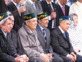 Руководство Татарстана на праздновании годовщины принятия ислама Волжской Булгарией
