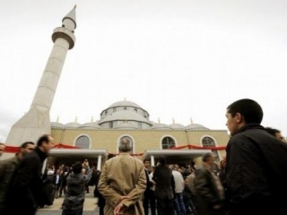 Немецкие службы безопасности считают, что мусульмане должны добывать различную информацию в мечетях