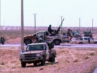Атака ВВС западных войск была произведена по четырём автомобилям в районе города Адждабийя