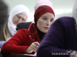 В "Мухаммадии" уделяют много внимания культуре и традициям татарского народа
