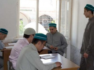 Студентов, получивших исламское образование за рубежом, будут адаптировать к жизни в России