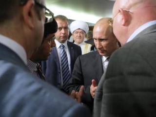 Путин на встрече с этно-конфессиональными общинами РФ обсудил проблемы зарубежных соотечественников