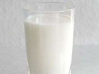 Молоко - это религия в жидком виде.