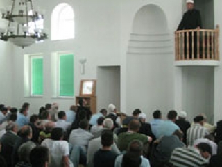 Имамы для вновь открытых мечетей будут направлены из Турции.