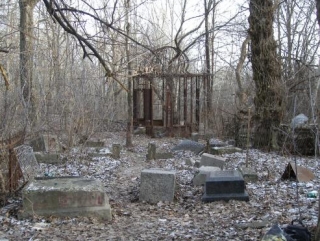 Еврейское кладбище в Пензе: Здесь уже не обошлось без вмешательства человека